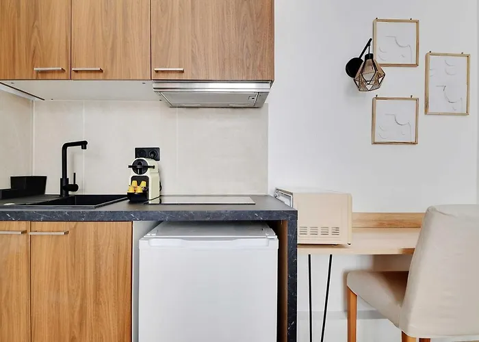 Studio-suite 4 Stars, 15m From Eiffel, Refined *