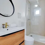 Studio-suite 4 Stars, 15m From Eiffel, Refined *