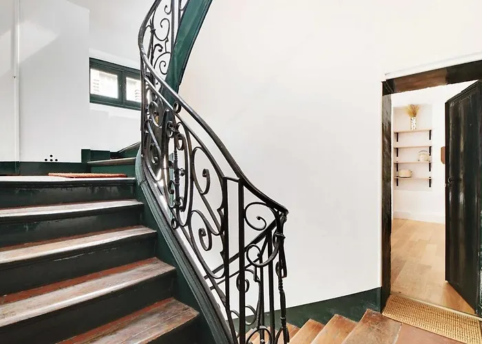 Studio-suite 4 Stars, 15m From Eiffel, Refined *